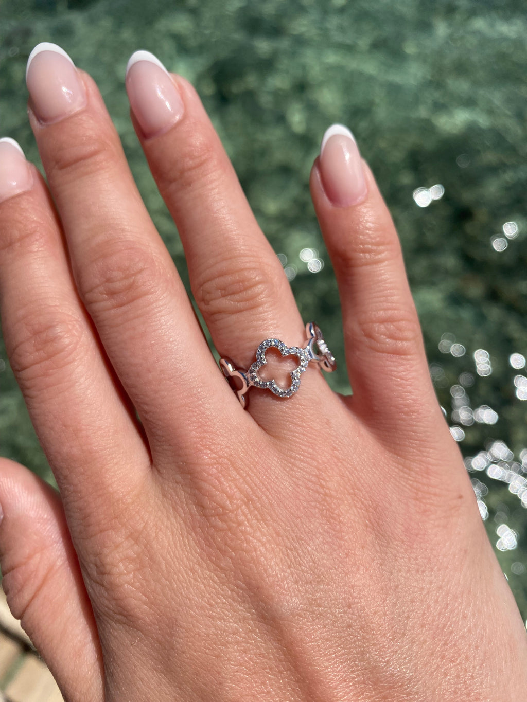 Clover Zirconia Ring | 925 Sterling Silver